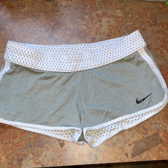 Nike white gray reversible sport shorts running s dri-fit - Picture 3 of 3